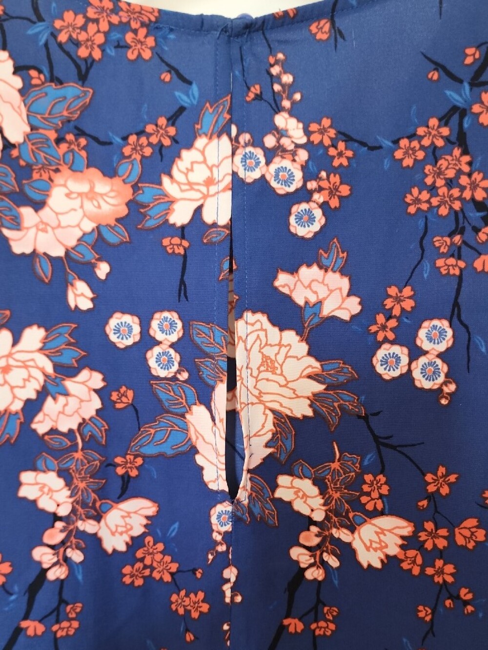 Forever 21 Blue Floral Mini Dress with Red And White Blooms - Picture 3 of 6
